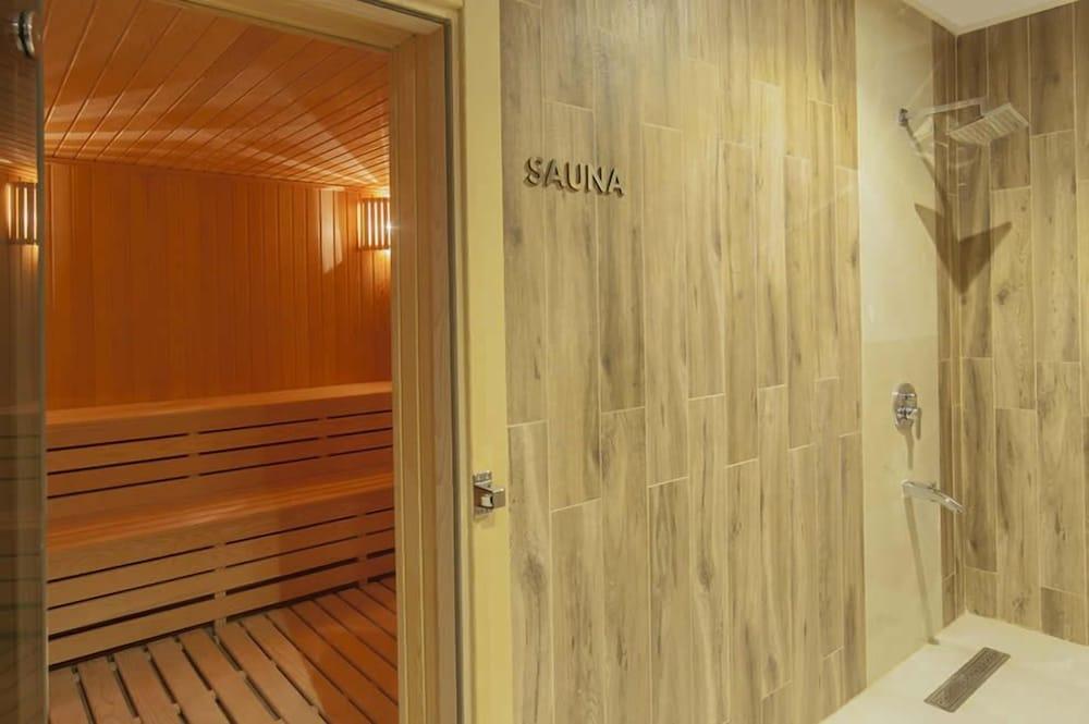 Lamec Hotel Business - Sauna