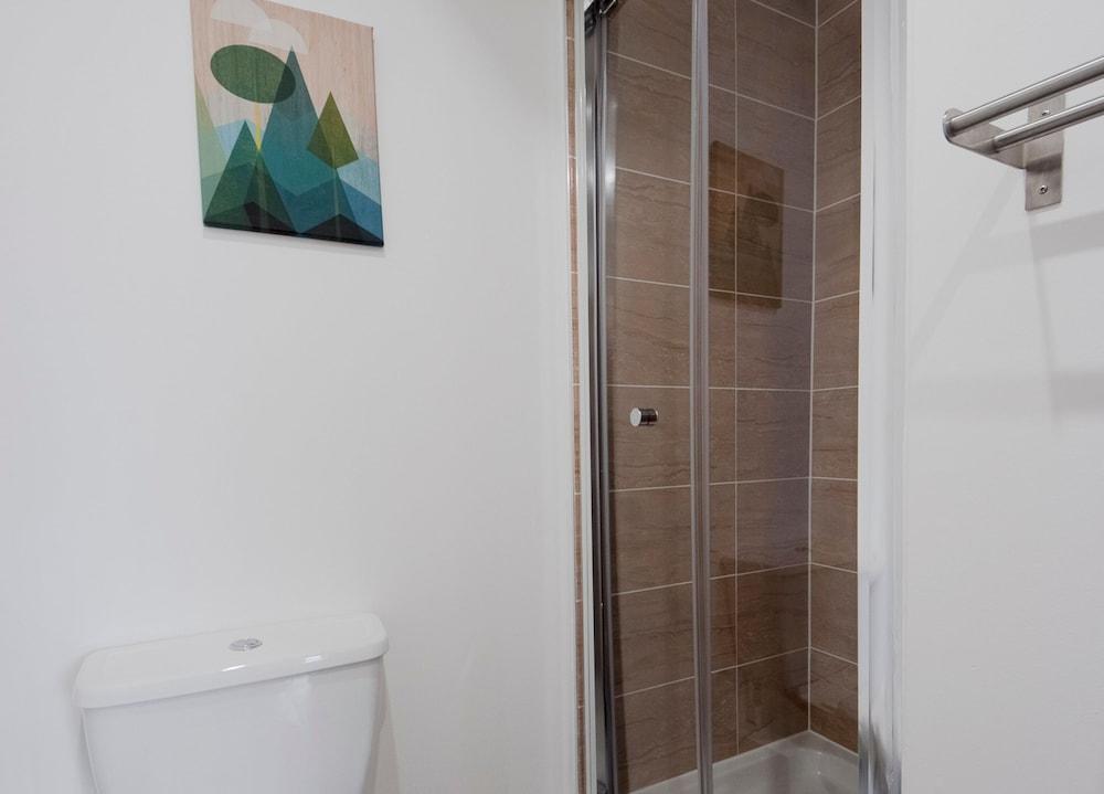 ByEvo 6 Brabloch GLA Apartment - Bathroom