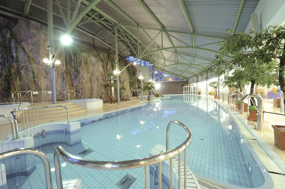 Holiday Club Tampereen Kehräämö - Indoor Pool