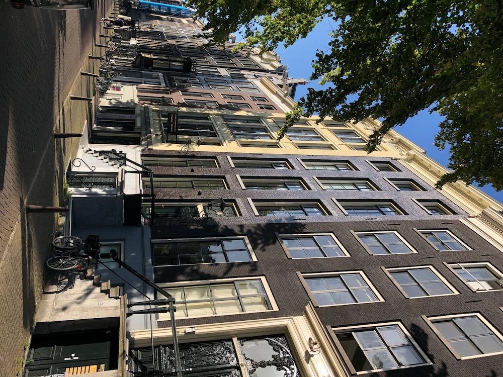 B&B Milkhouse Luxury Stay Amsterdam - Exterior