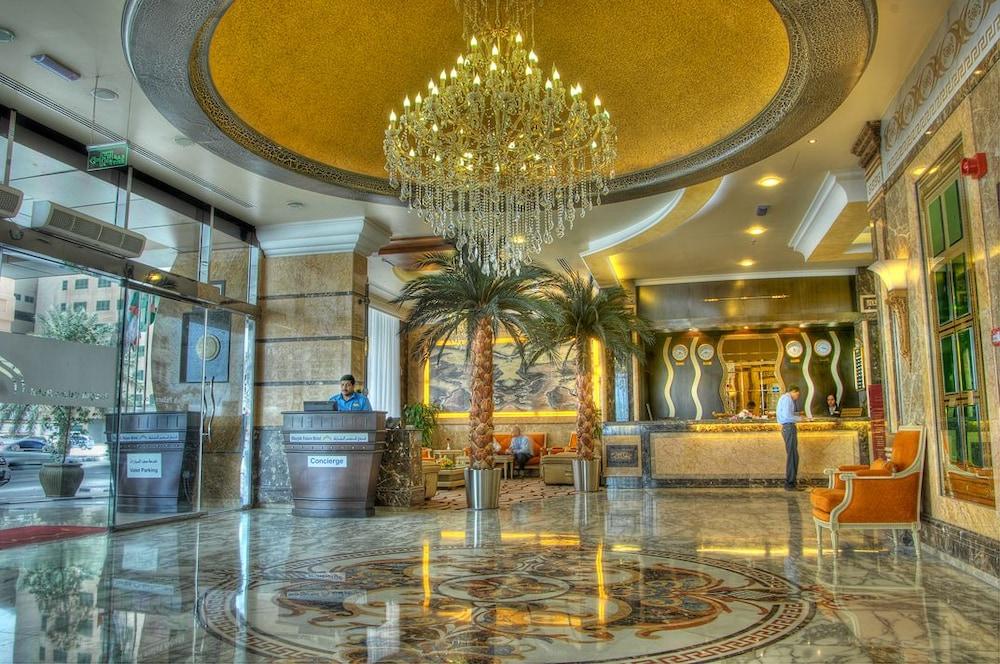 Sharjah Palace Hotel - Interior Entrance