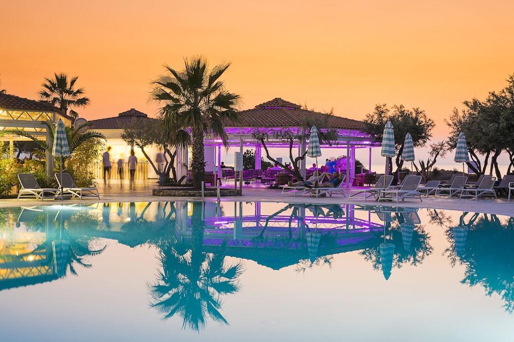 Grand Palladium Sicilia Resort & Spa - Pool