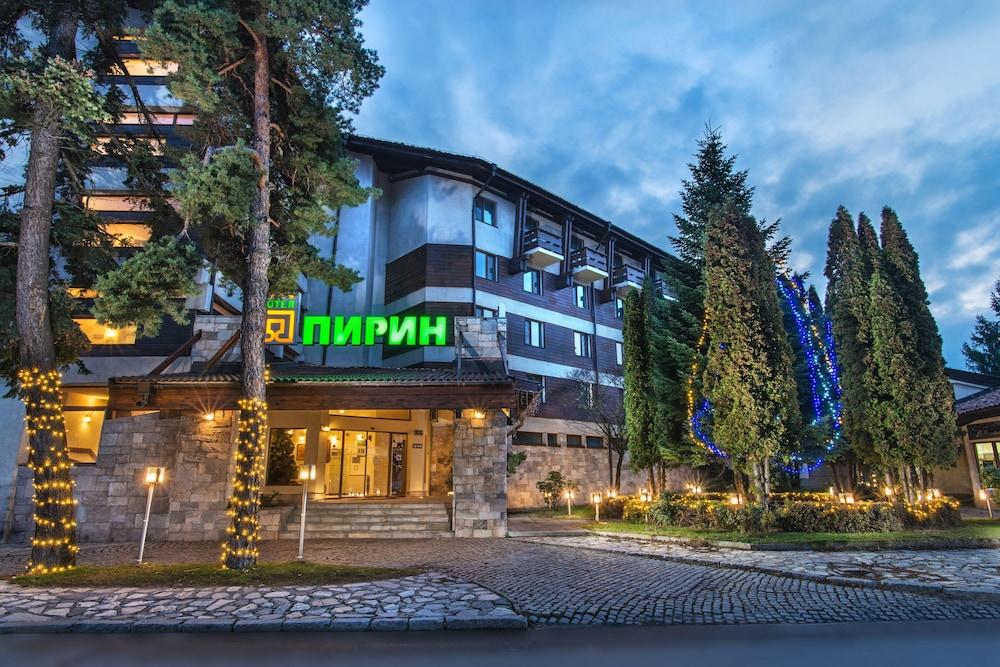 Hotel Pirin - Featured Image