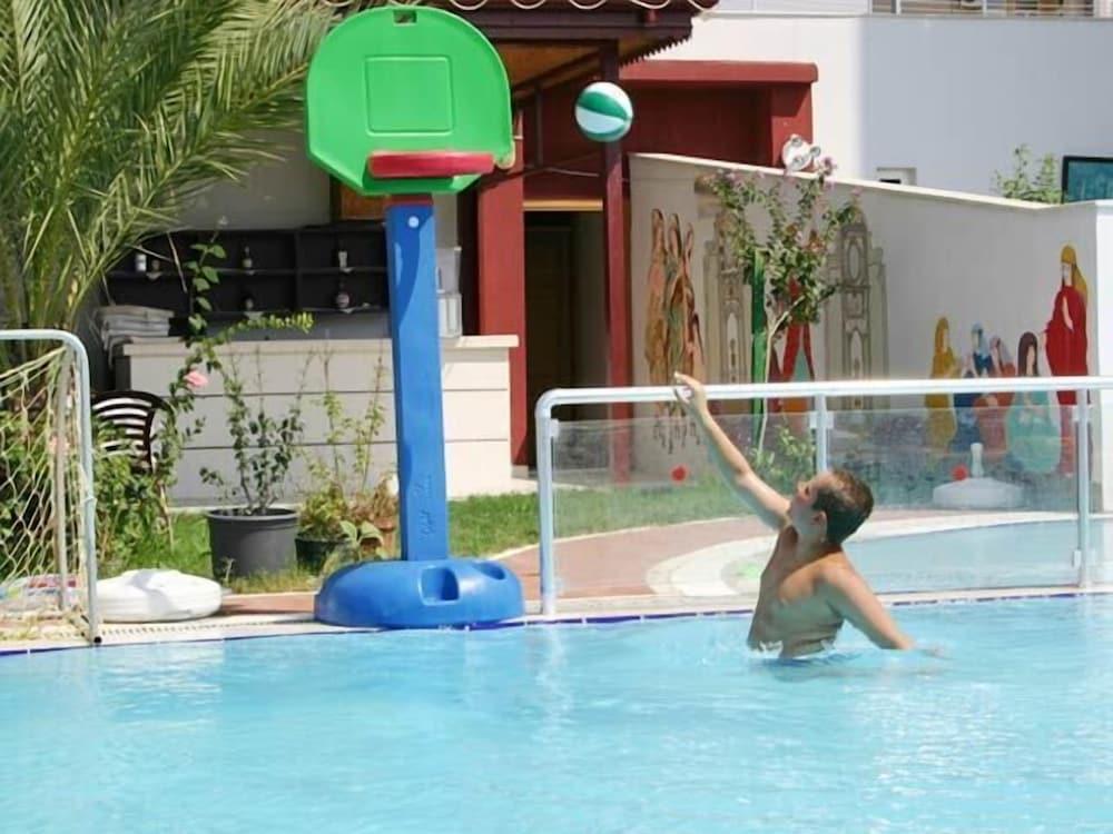 Side Elis Hotel - Outdoor Pool
