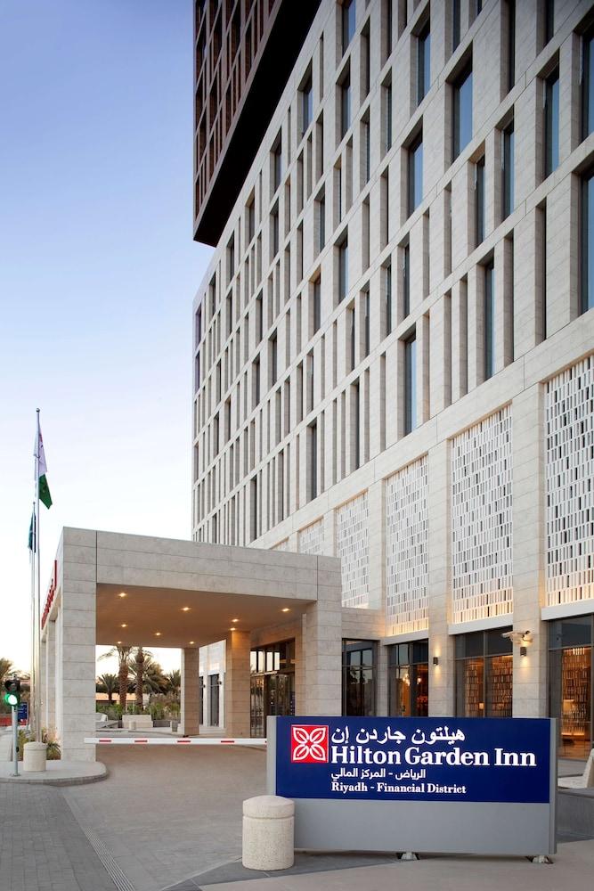 Hilton Garden Inn Riyadh Financial District - Exterior