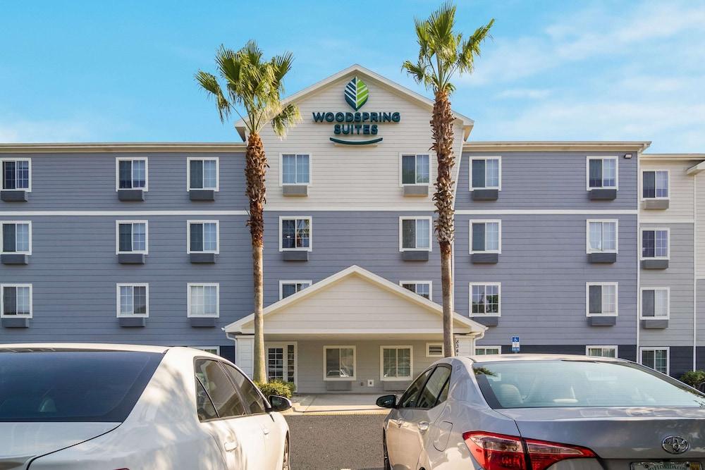 WoodSpring Suites Jacksonville East 295 Cruise Port - Featured Image
