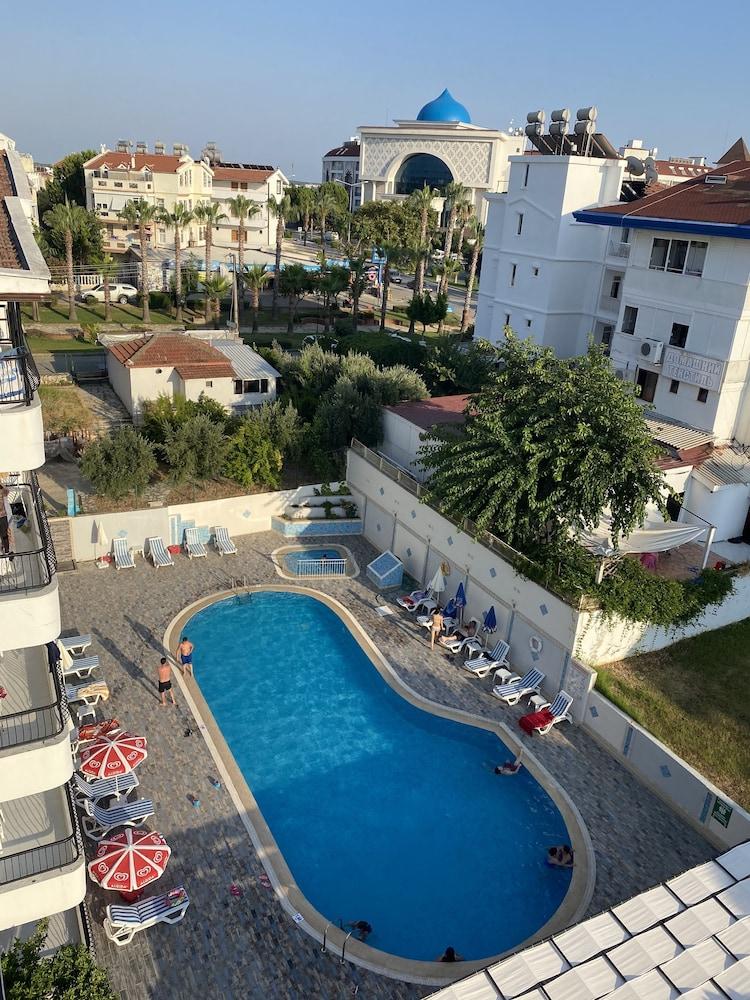 Yeni Astral Apart Hotel - Pool
