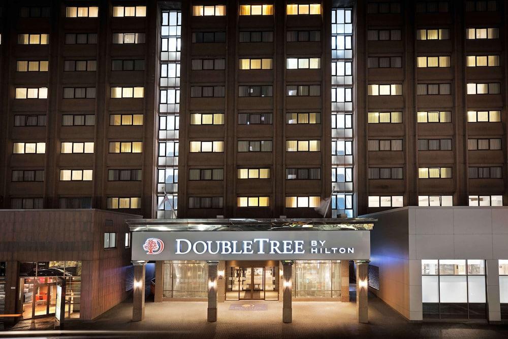 DoubleTree by Hilton Glasgow Central - Exterior