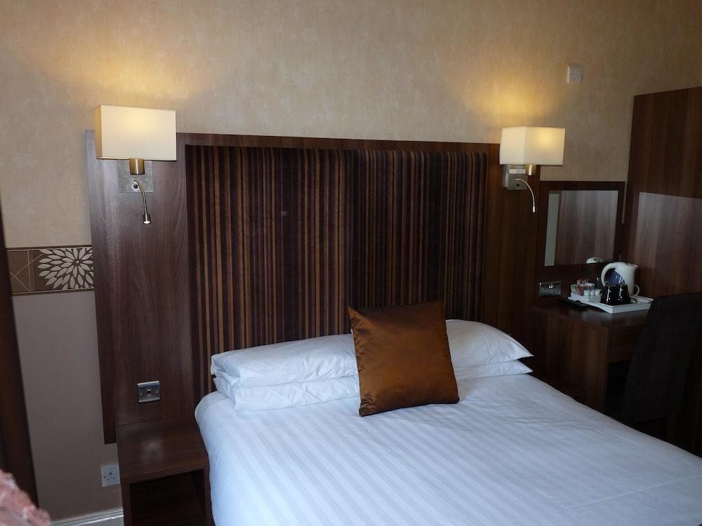 Park Hotel Dunoon - Room