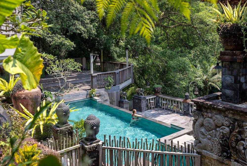 Kawi Resort By Pramana - Waterslide