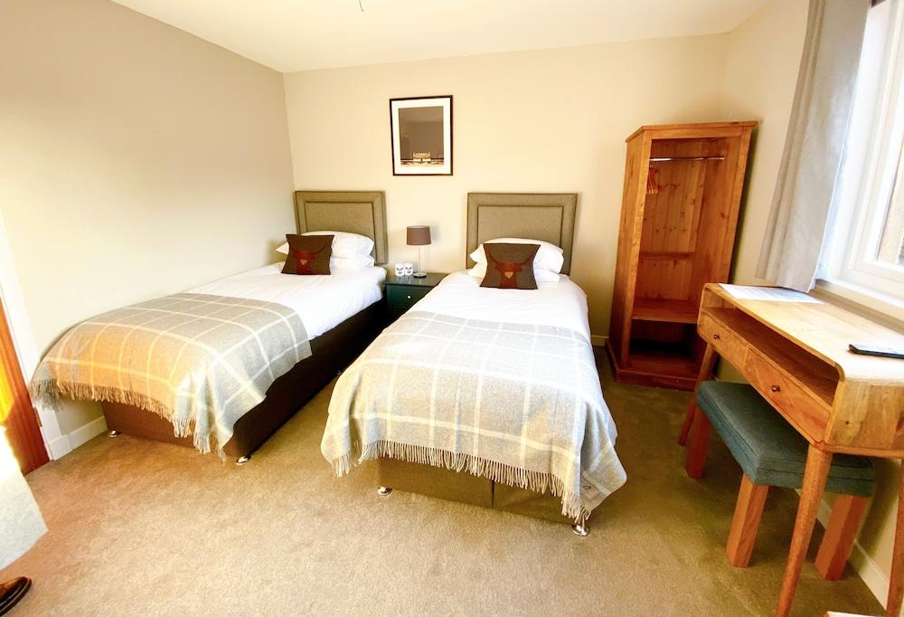 Cairngorm Guest House - Room
