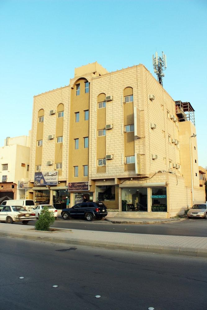 Al Eairy Furnished Apartments Qassim 3 - Featured Image