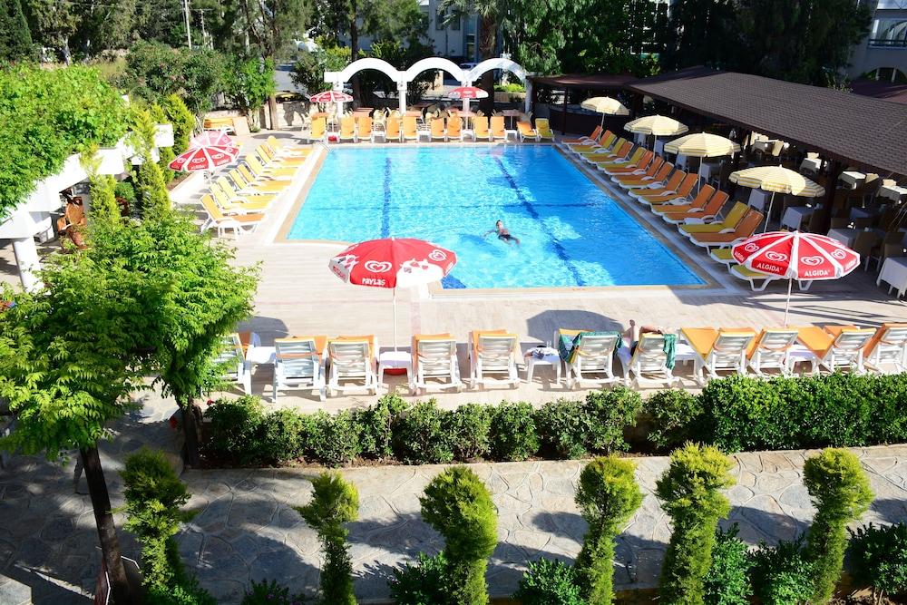 Natur Garden Hotel - All Inclusive - Outdoor Pool