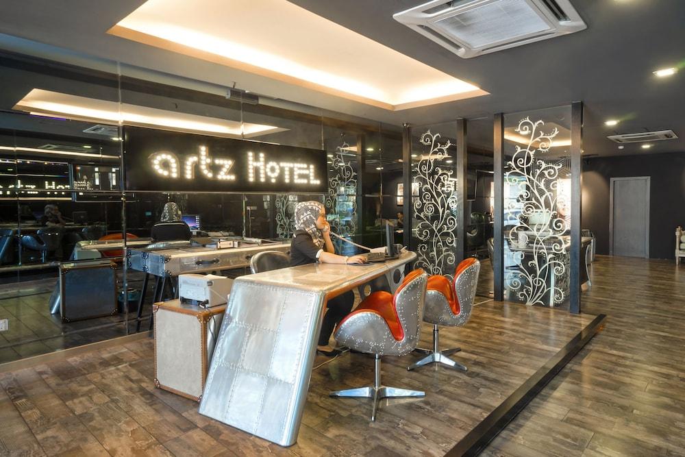 Artz Hotel Johor Bahru - Reception