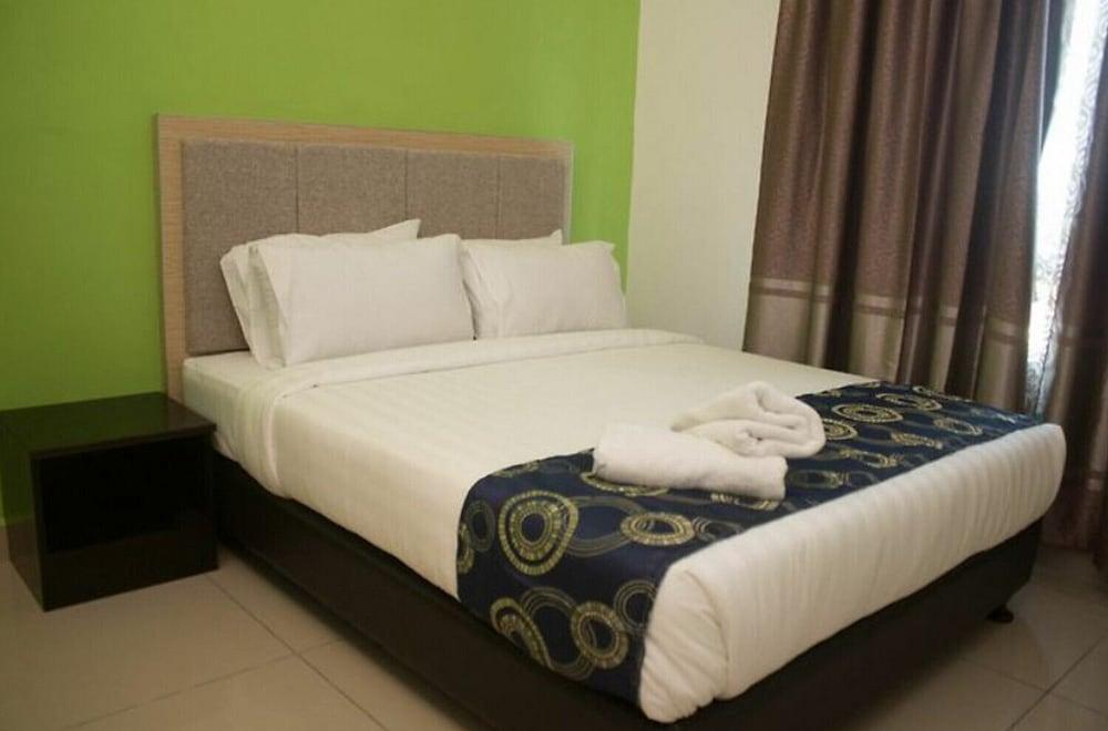 De' Viana Hotel & Apartment - Room