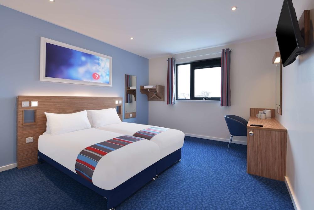 Travelodge Dublin Airport South - Room