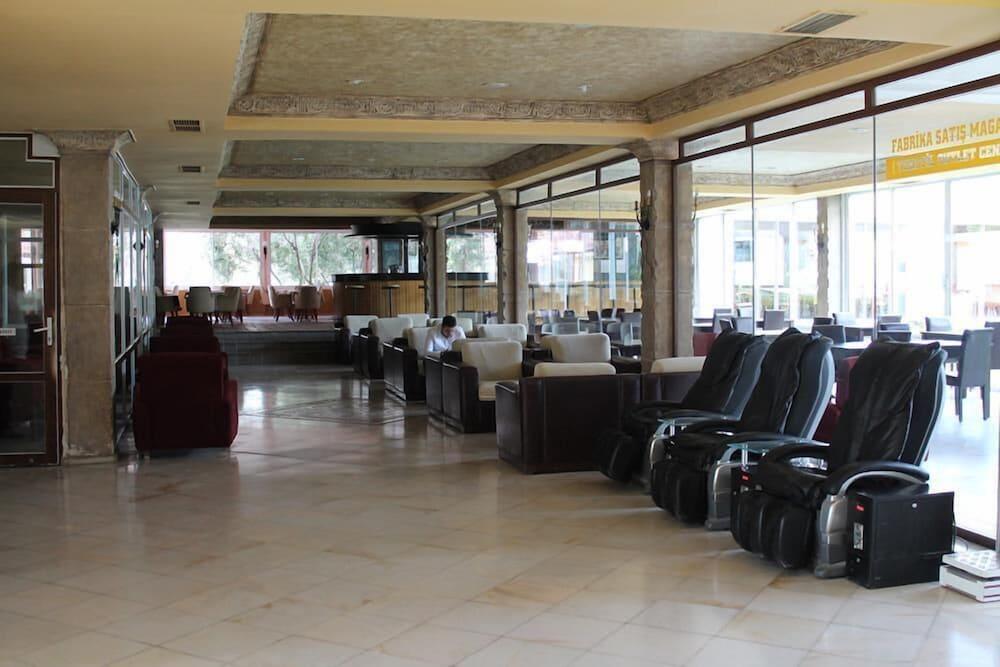 Hierapolis Termal Hotel - Lobby