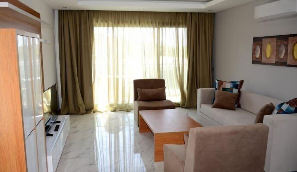 Gumbet Bardakci Residence 2 Bedrooms - Living Room