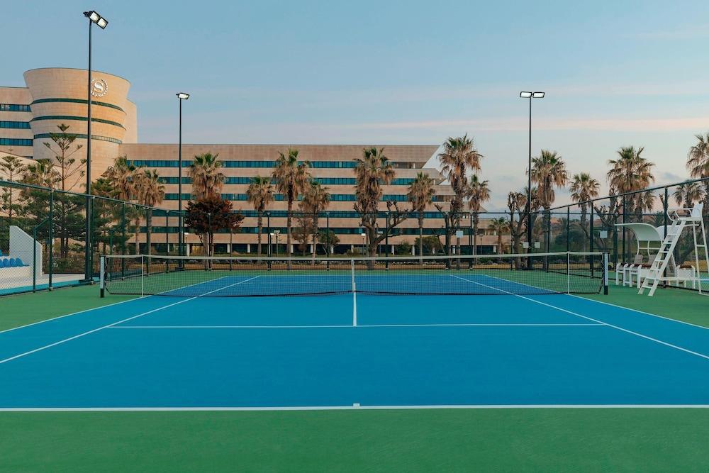 منتجع شيراتون كلوب دو بينس - Tennis Court