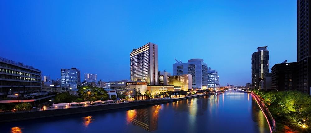 RIHGA Royal Hotel Osaka - Featured Image