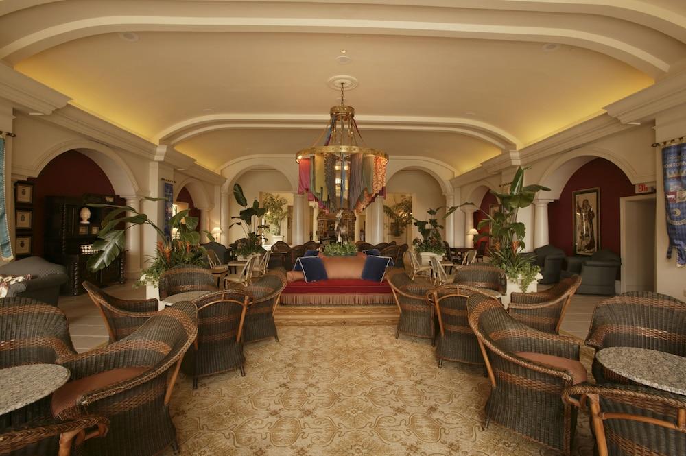 Universal’s Loews Portofino Bay Hotel - Lobby Sitting Area