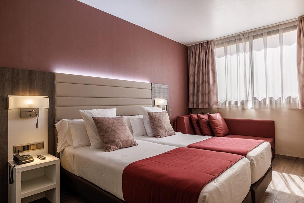 Hotel Ronda Lesseps - Room