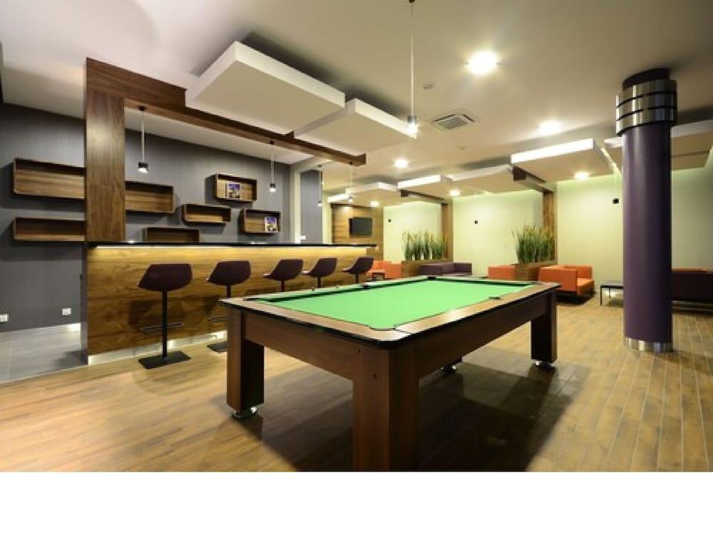 Dom & House – Apartments Old Town Tandeta - Billiards