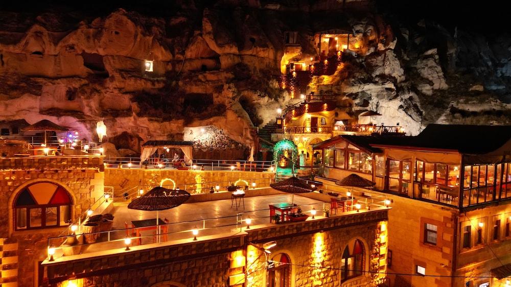 Cappadocia Nar Cave House & Swimming Pool - Exterior