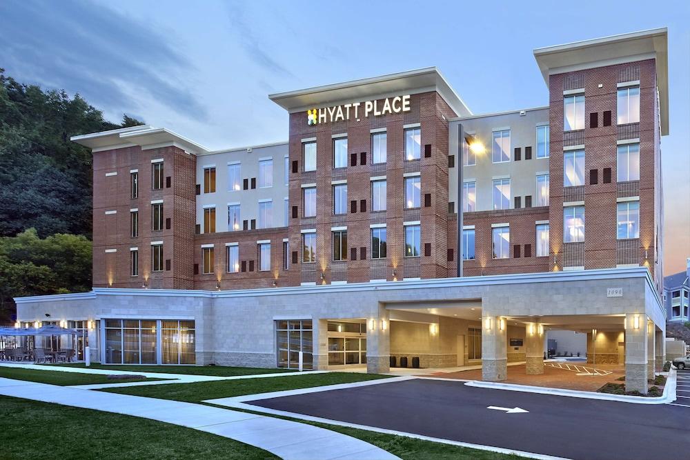 Hyatt Place Chapel Hill / Southern Village - Featured Image