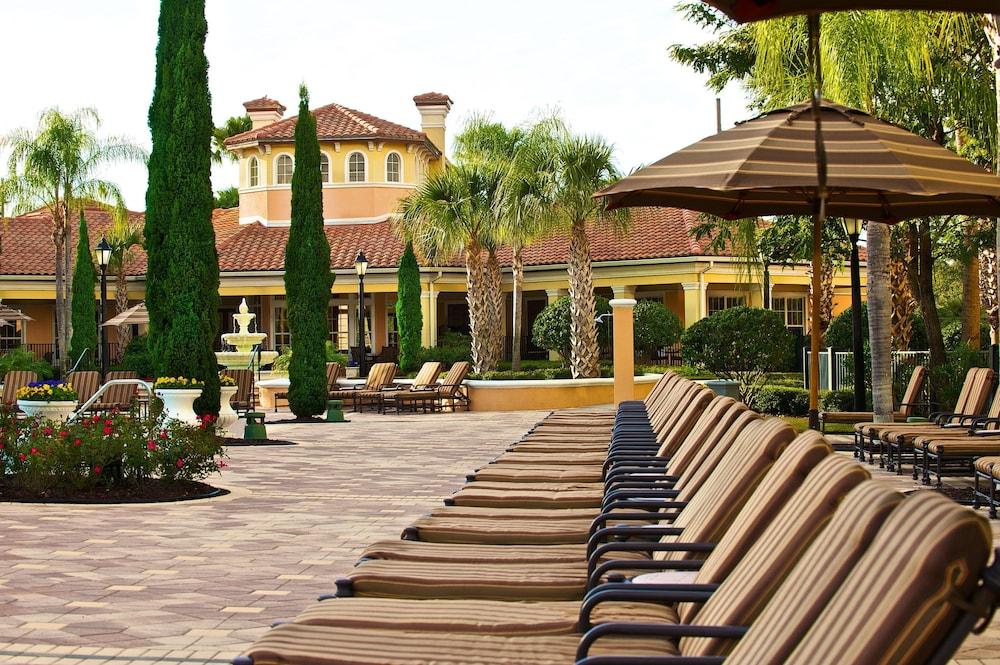WorldQuest Orlando Resort - Sundeck