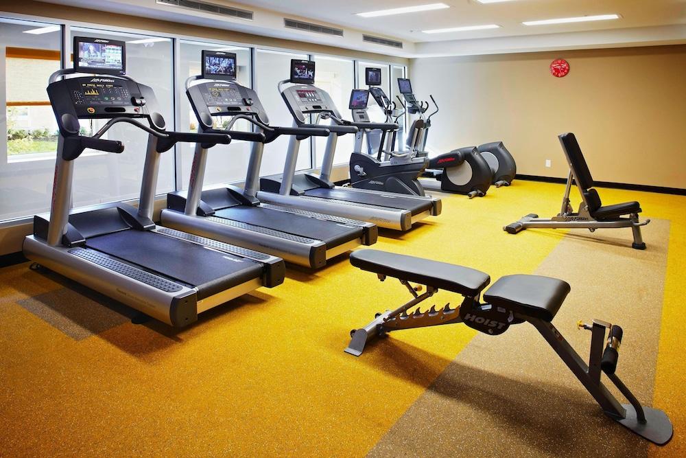 TownePlace Suites by Marriott Mississauga-Arpt Corp Ctr - Fitness Facility