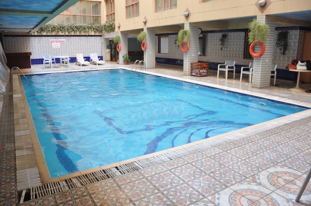 فندق سويس انترناشونال بالاس المنامة - Outdoor Pool