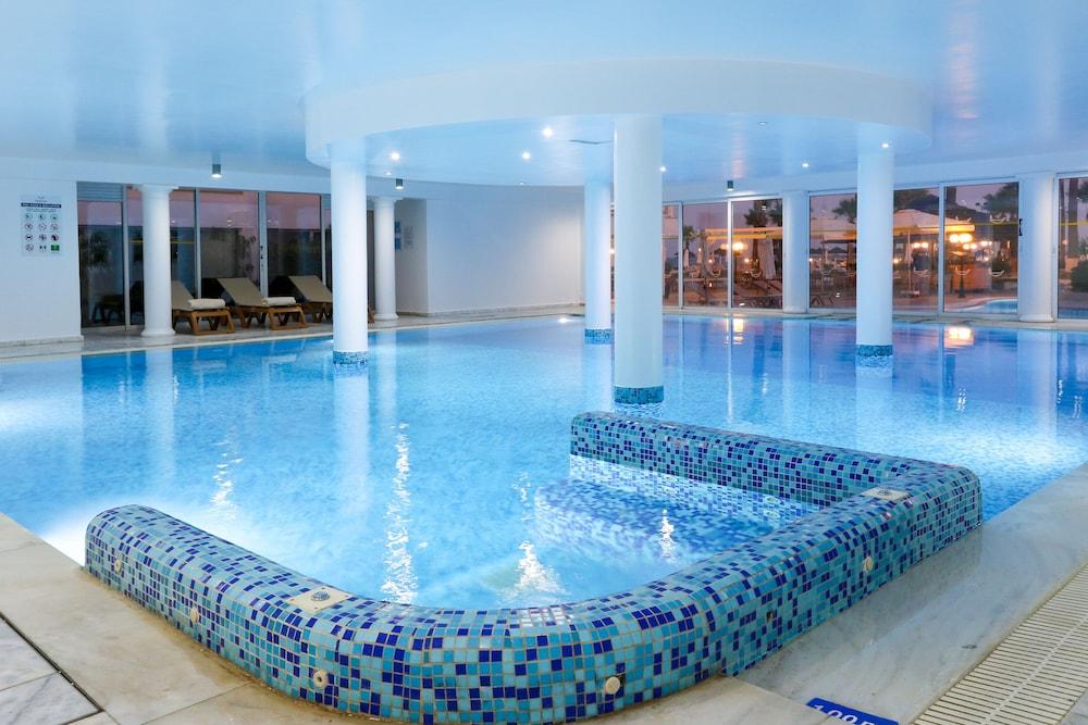 Golden Bay Beach Hotel - Indoor Pool