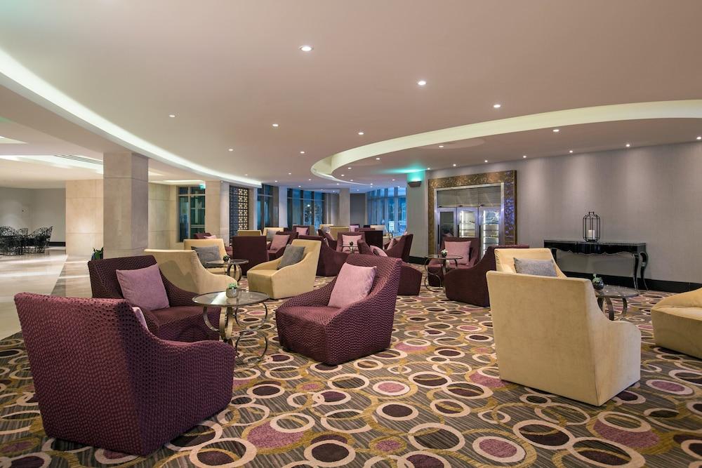 Millennium Plaza Doha - Lobby Sitting Area