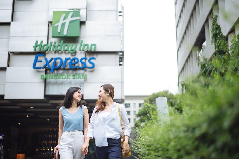 Holiday Inn Express Bangkok Siam, an IHG Hotel - Exterior