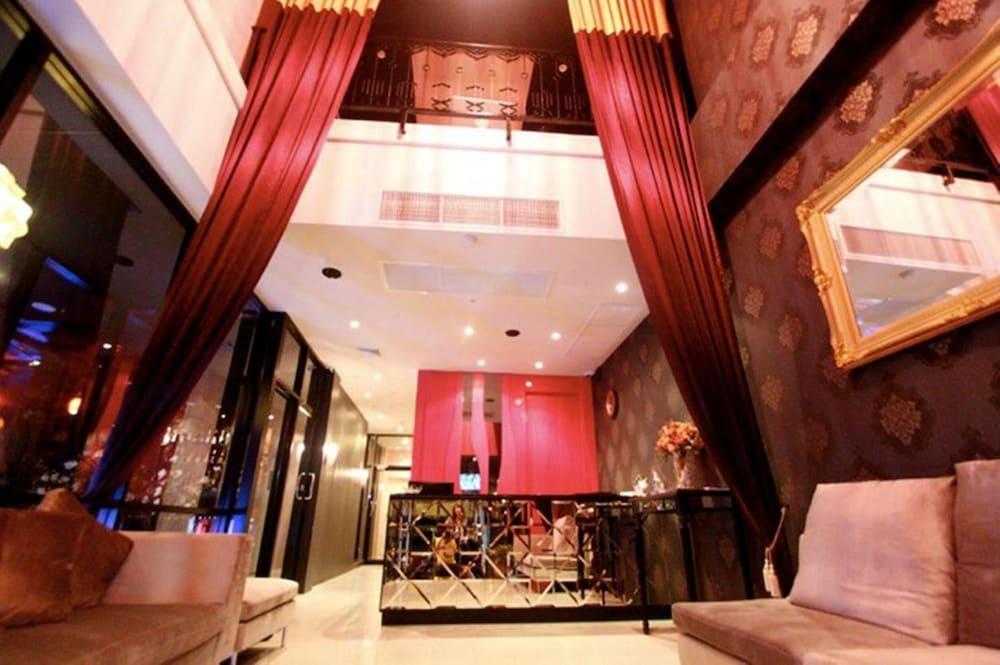 Glitz Bangkok Hotel - Lobby