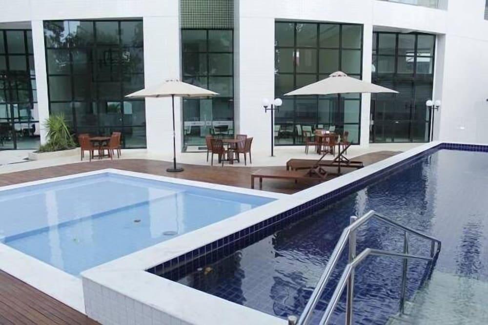 Flat Rosarinho Prince Premium - Outdoor Pool