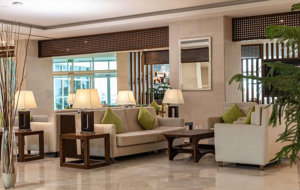 Radisson Blu Resort, Fujairah - Lobby