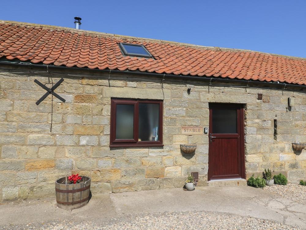 Stable Cottage - Featured Image