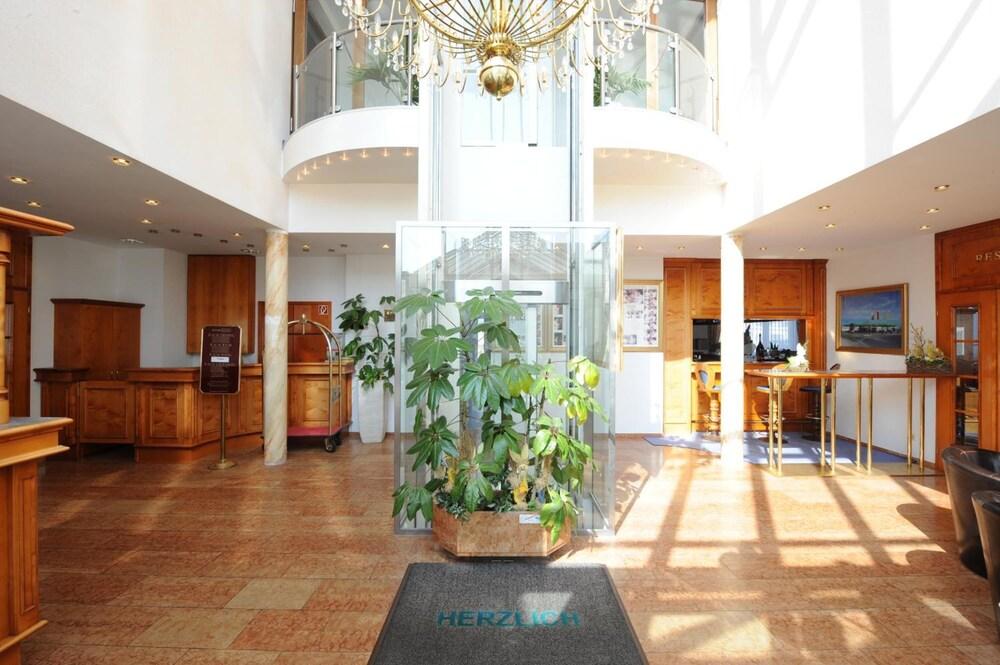Hotel Poinger Hof - Lobby