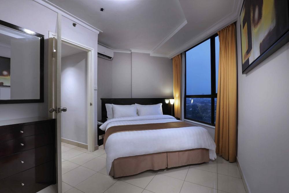 Horison Ultima Suite & Residence Rasuna Jakarta - Room