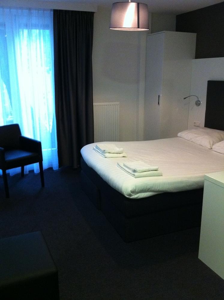 Hotel Vossius Vondelpark - Room