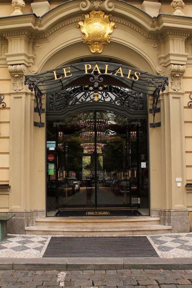 Le Palais Art Hotel Prague - Exterior