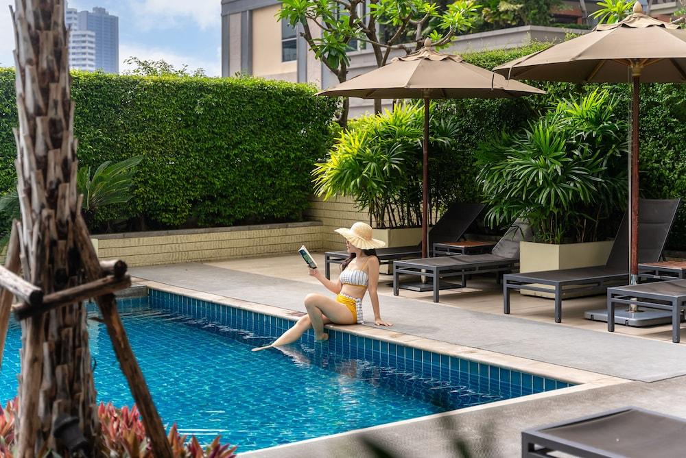 Sukhumvit Park, Bangkok - Marriott Executive Apartments - Outdoor Pool