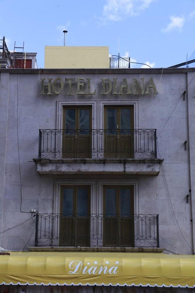 Hotel Diana - Exterior