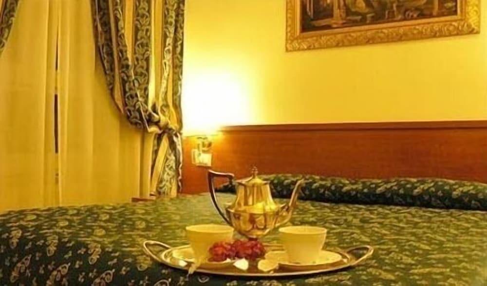 Bed and Breakfast Rosmini - Room