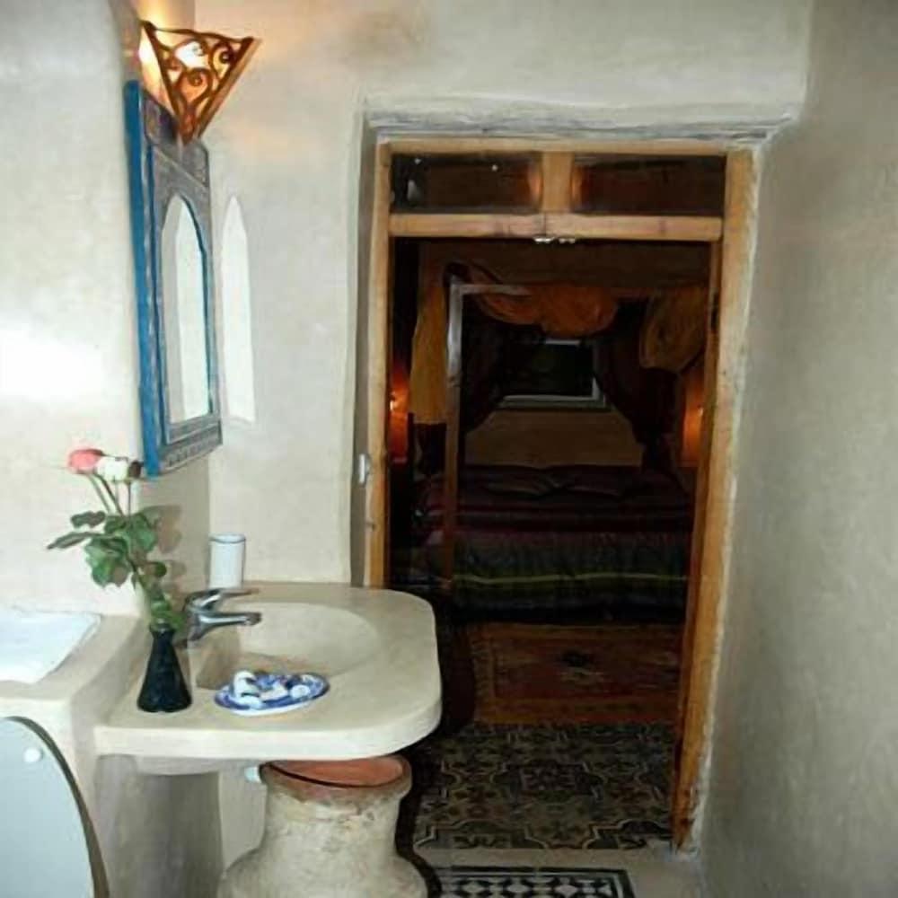 Riad Jade Mogador - Bathroom