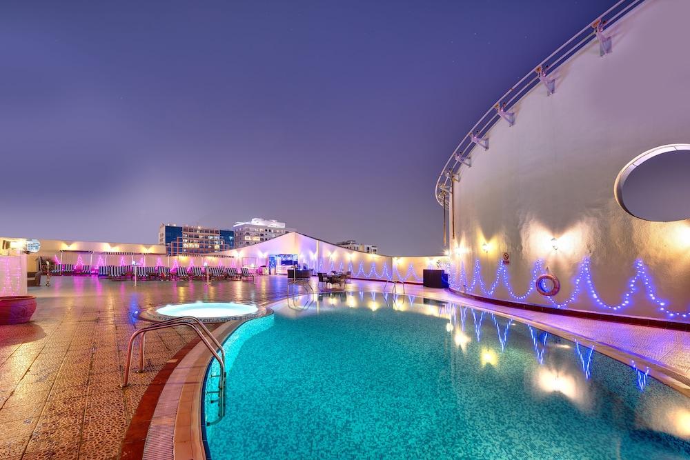 MD Hotel by Gewan - Rooftop Pool