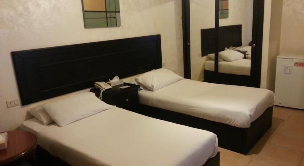 OIa Palace Hotel - Room