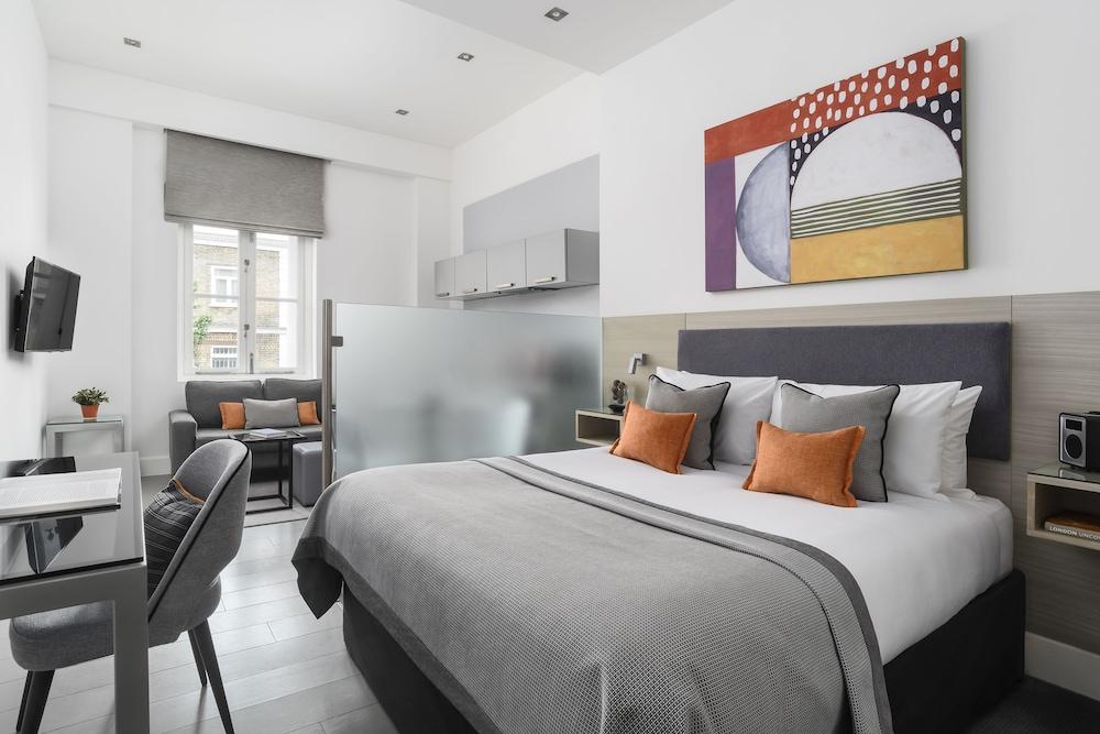 Templeton Place by Supercity Aparthotels - Room